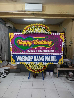 Papan Bunga di Sindangratu Panggarangan